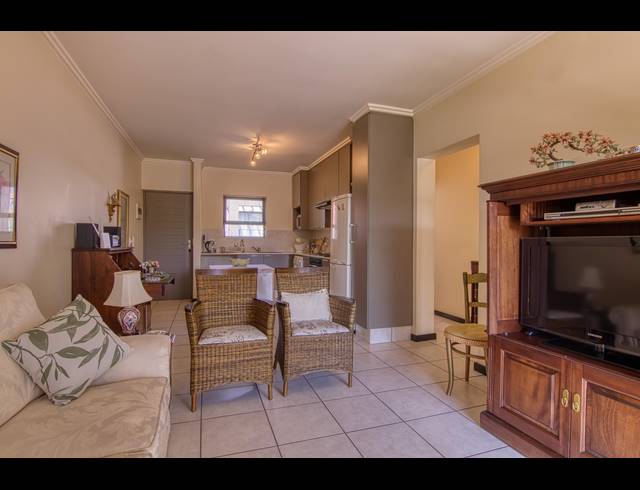 2 BEDROOM APARTMENT FOR SALE IN CRAIGAVON